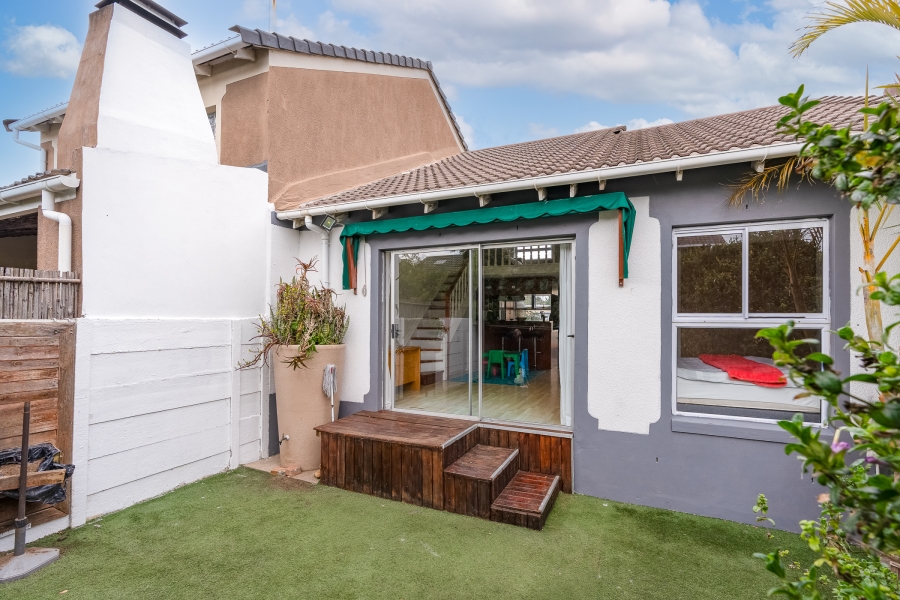 3 Bedroom Property for Sale in Thornton Western Cape